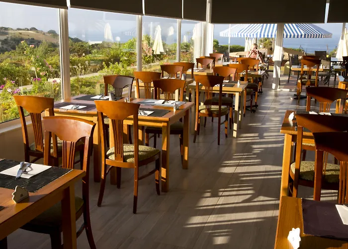 Wyndham Grand Algarve Carvoeiro (Lagoa)