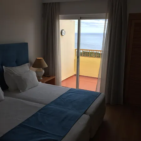 Baia Cristal & 4* Carvoeiro (Lagoa)